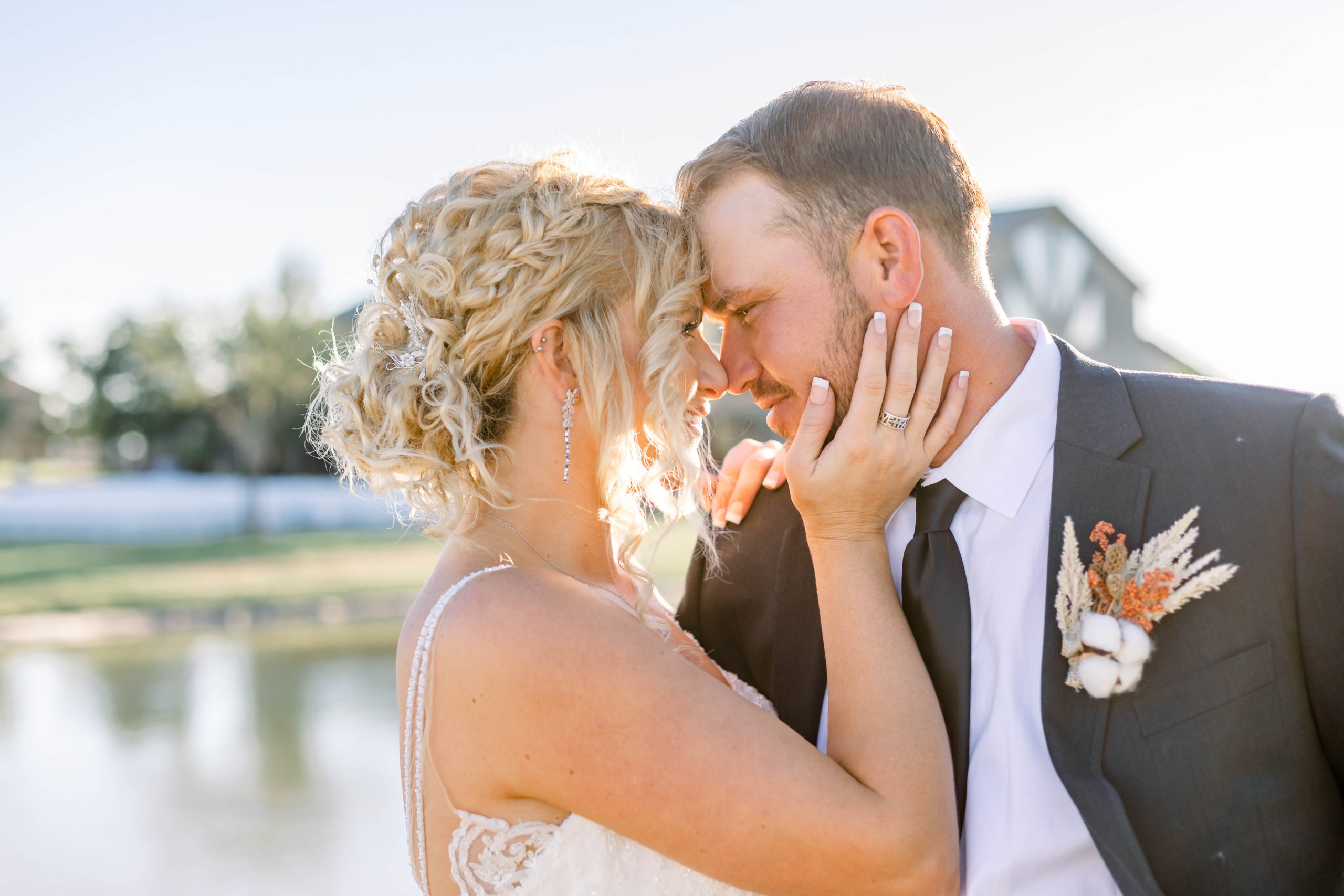 romantic, true to color wedding photographer