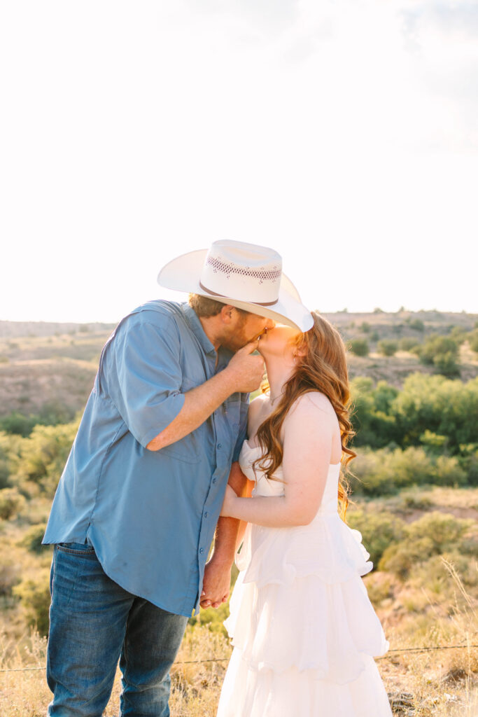 lubbock-engagement-photographer-couple-sunset.jpg