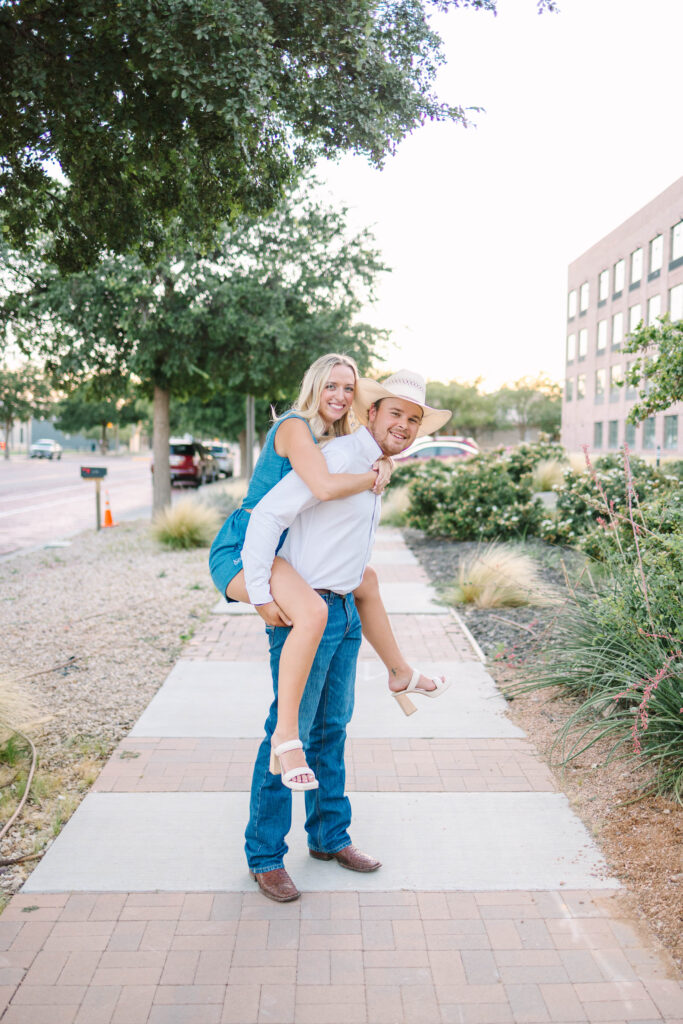 lubbock-wedding-photographer-engagement-session.jpg